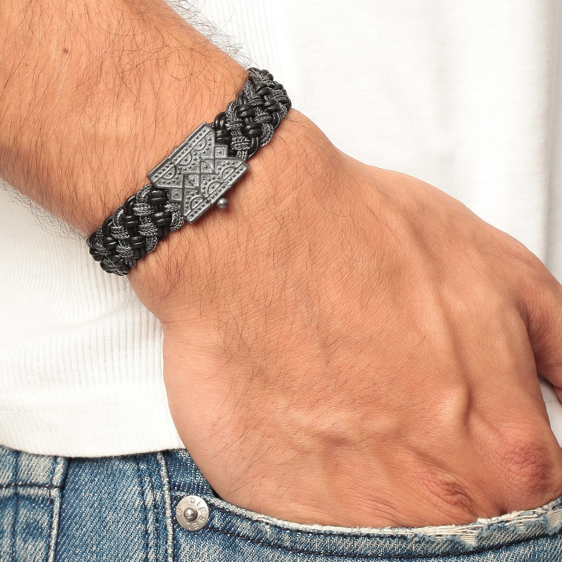 Siyah Deri Örgü Bileklik Kalın