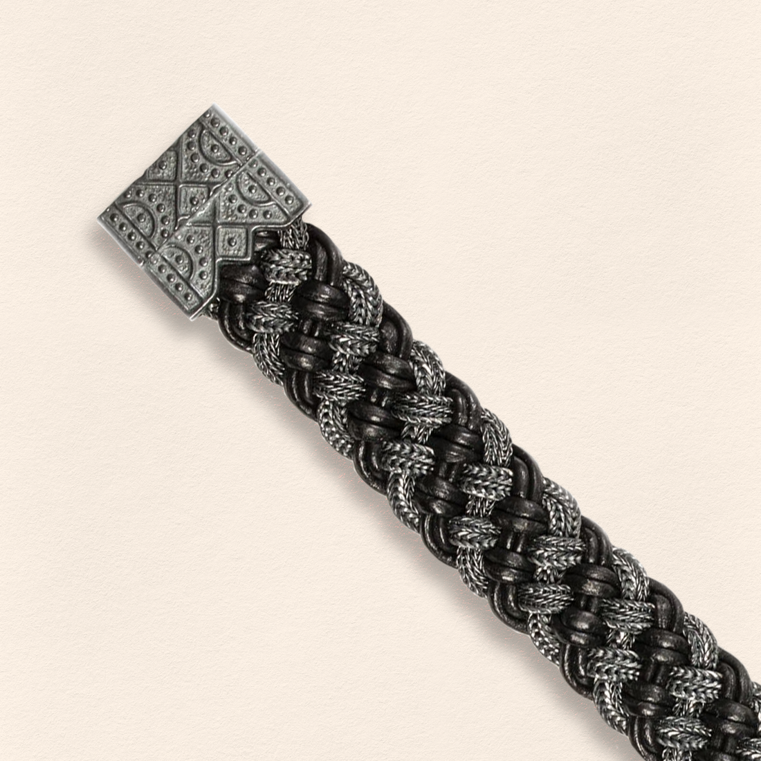 Siyah Deri Örgü Bileklik Kalın