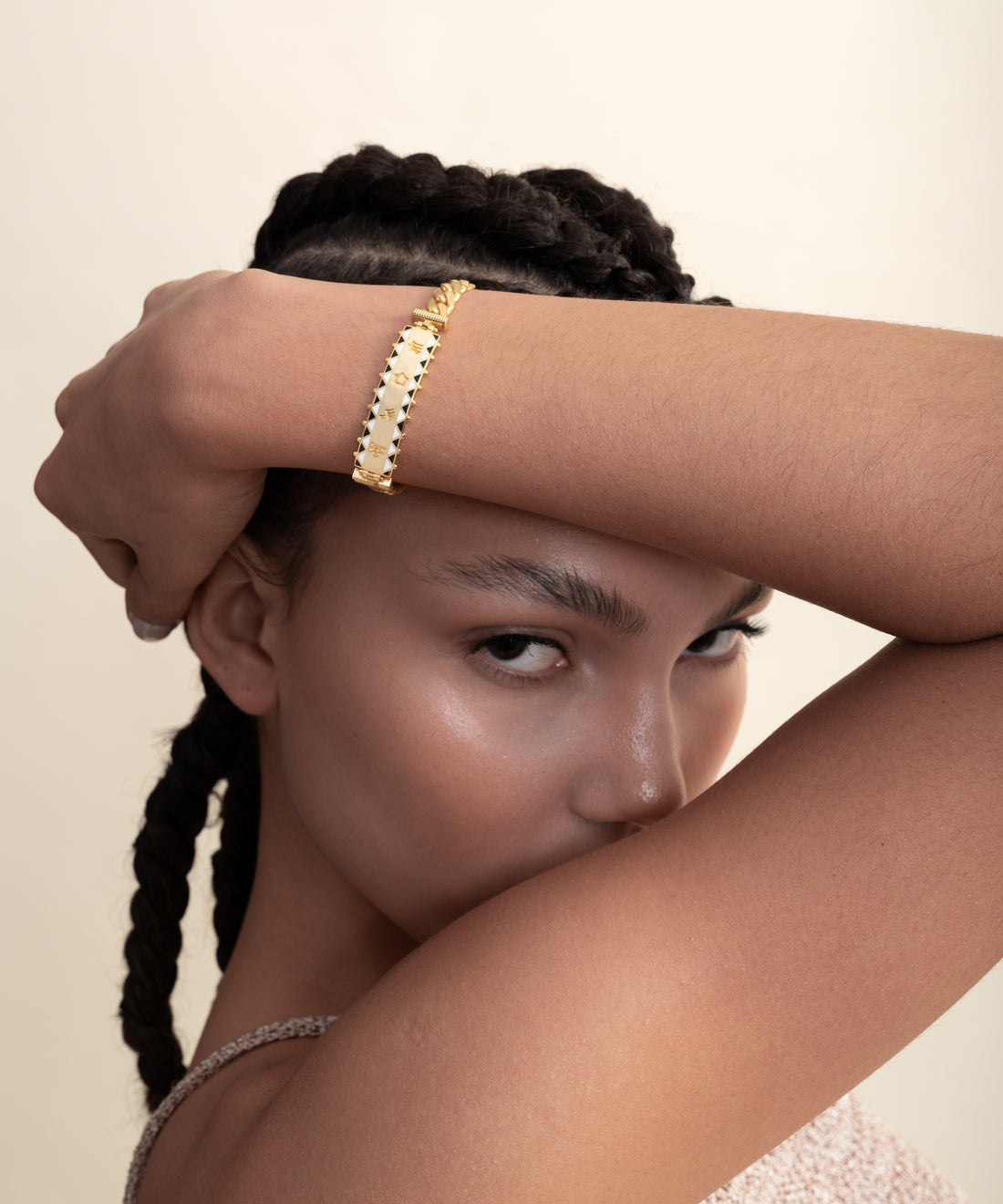 Sümer Altın Künye