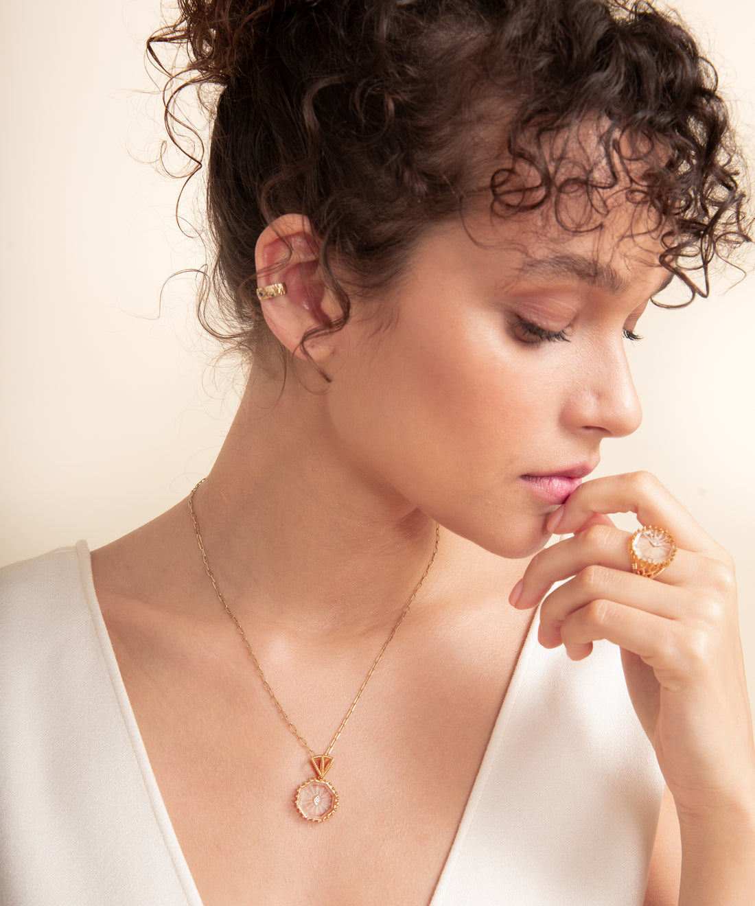 Yılan Kristal Altın Kolye