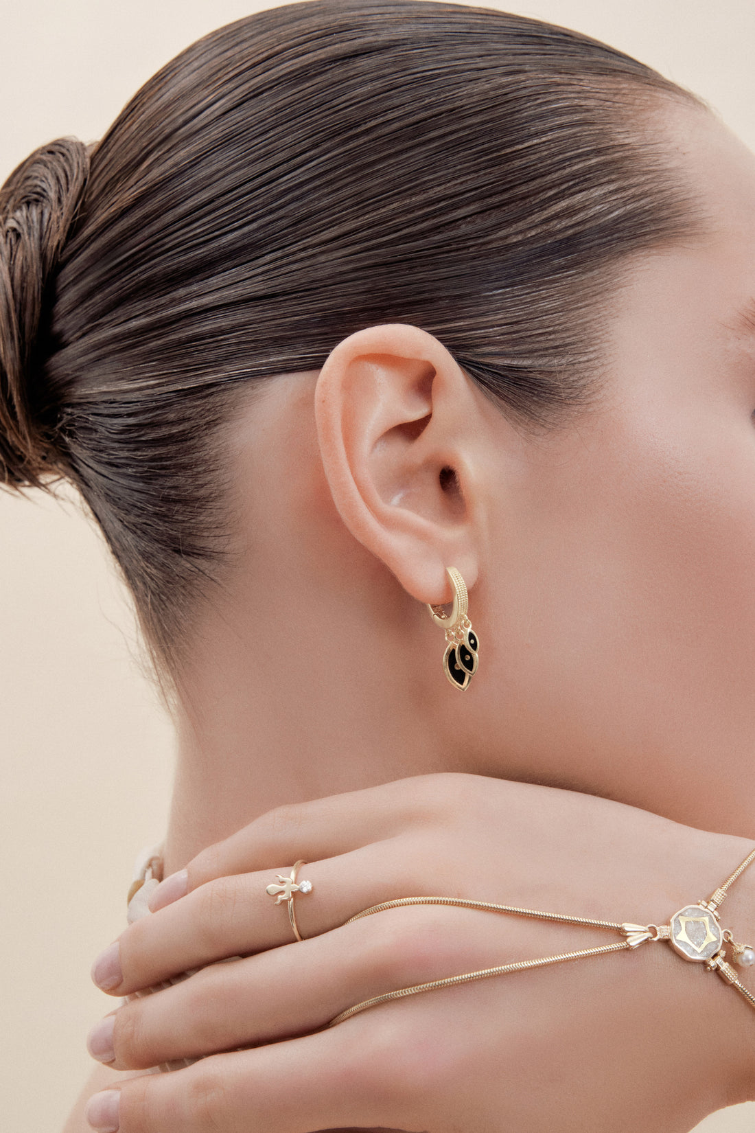 Alka Pırlanta Altın Yüzük