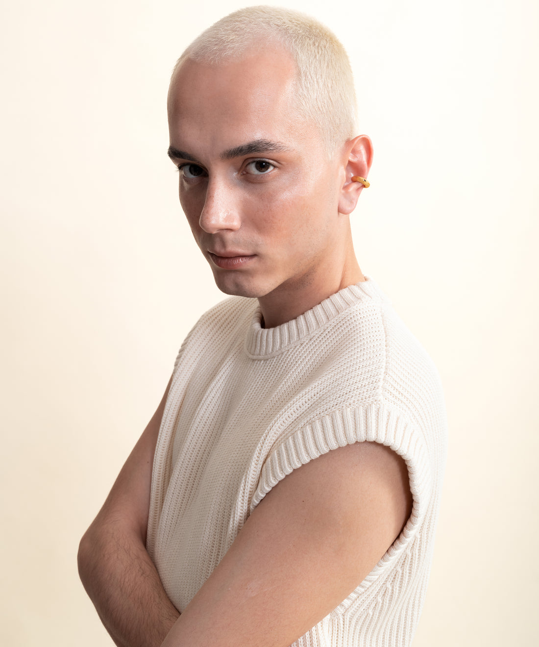 [ERKEK] Göz Kulak Halkası Unisex Silver yakın plan görünüm