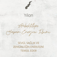 [ORTAK] Yılan Kristal Telkari Unisex Altın Yüzük yakın plan görünüm